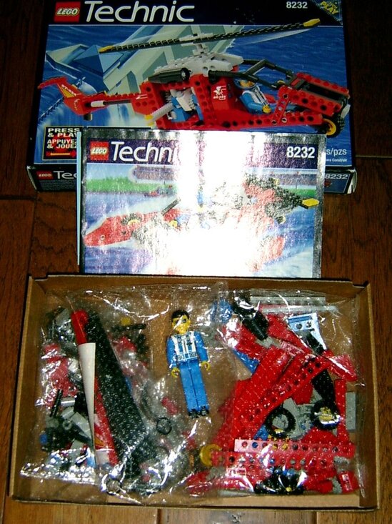 Lego #8232 Chopper Force Technic 1997, NEW IN BOX, Vintage - Picture 3 of 3